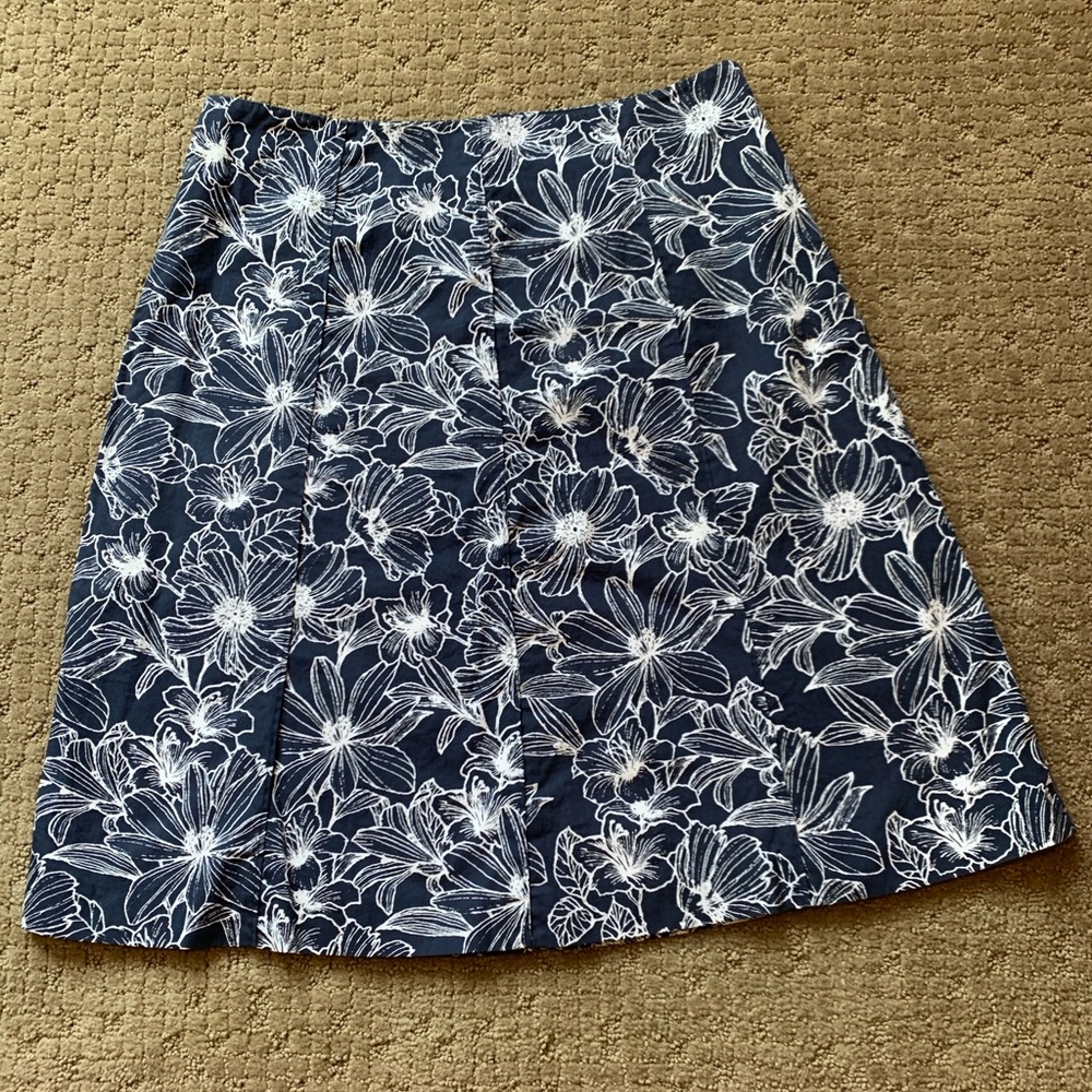 JCREW Navy Blue Cotton Floral Skirt Size 8